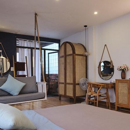 The Gallery Homestay - By Pegasy Group Hanoï Extérieur photo