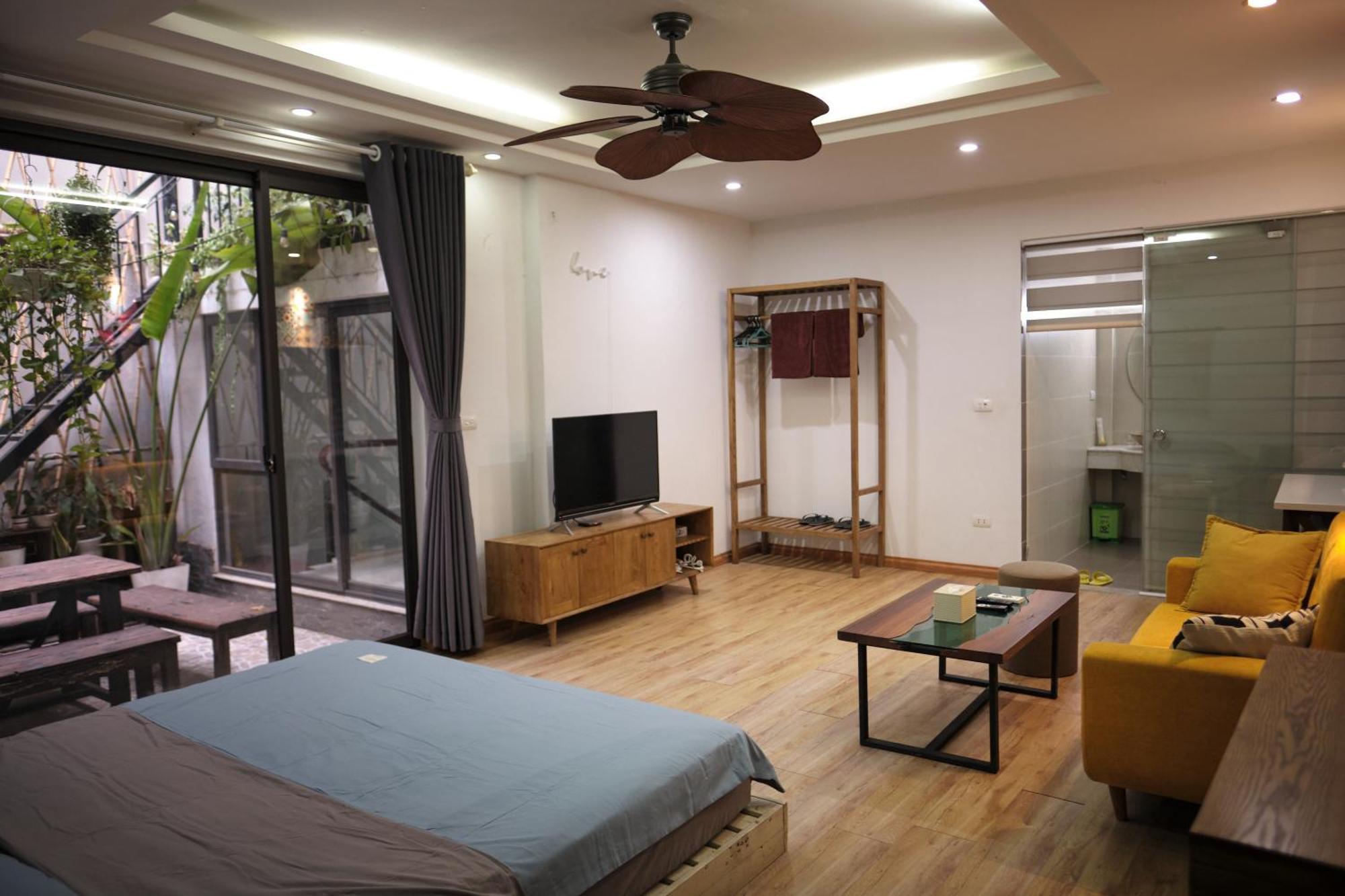 The Gallery Homestay - By Pegasy Group Hanoï Extérieur photo